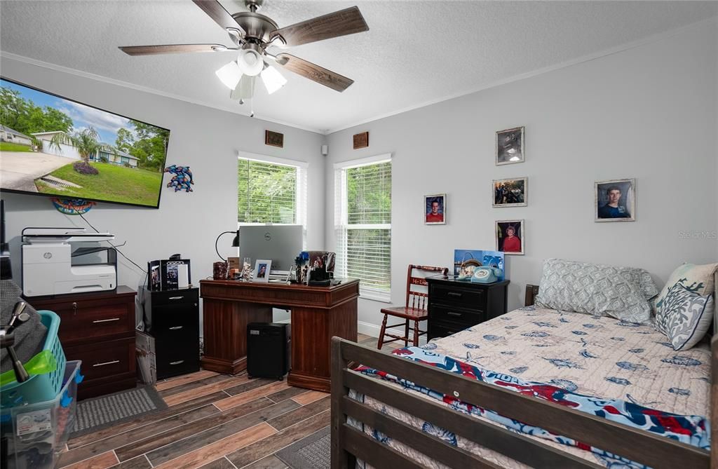 For Sale: $625,900 (3 beds, 2 baths, 1396 Square Feet)