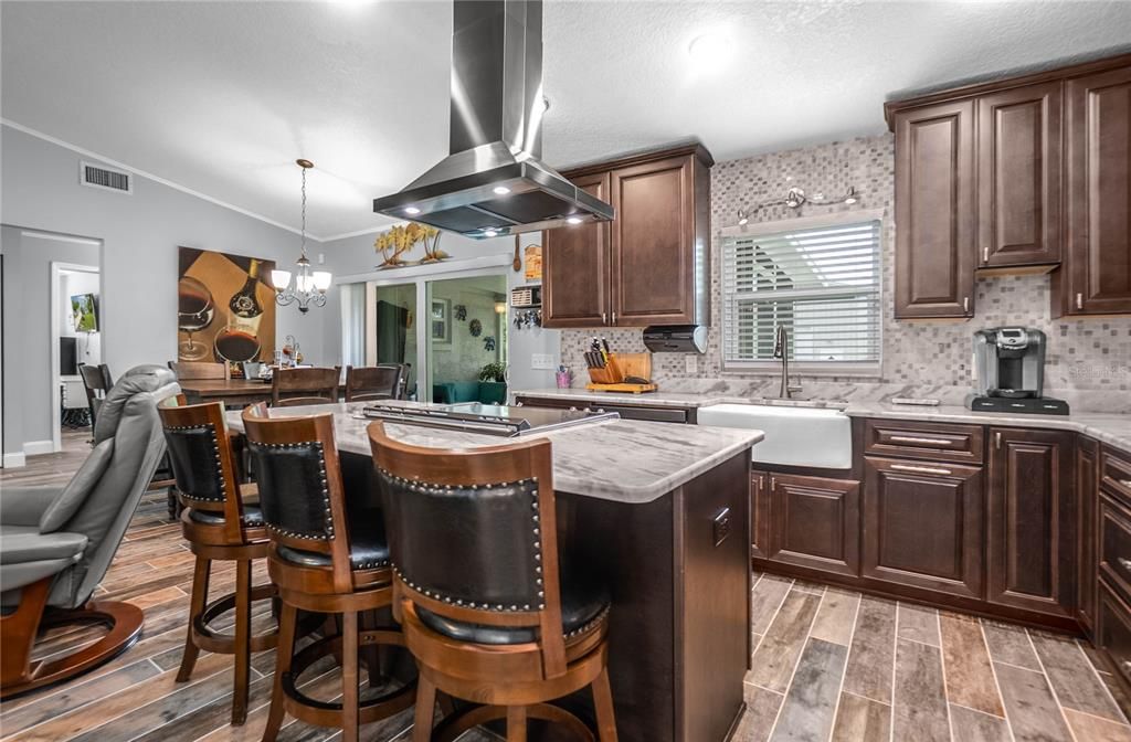 For Sale: $625,900 (3 beds, 2 baths, 1396 Square Feet)