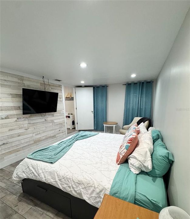 For Sale: $679,999 (4 beds, 3 baths, 1898 Square Feet)