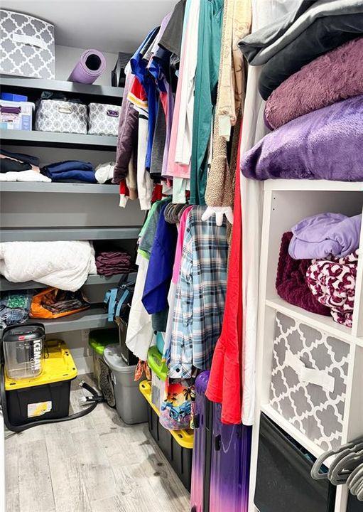 For Sale: $679,999 (4 beds, 3 baths, 1898 Square Feet)