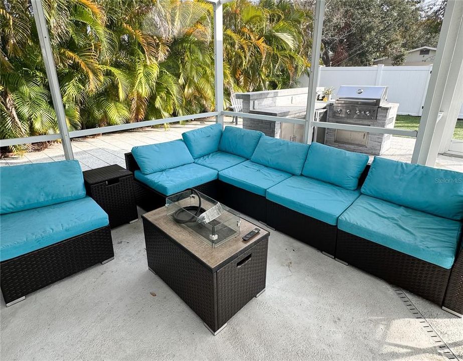 For Sale: $679,999 (4 beds, 3 baths, 1898 Square Feet)