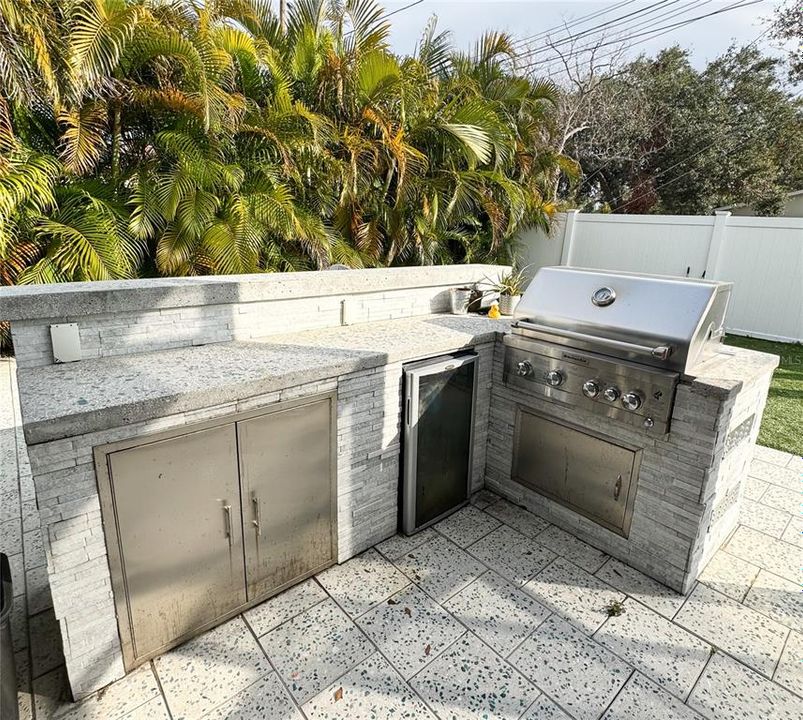 For Sale: $679,999 (4 beds, 3 baths, 1898 Square Feet)