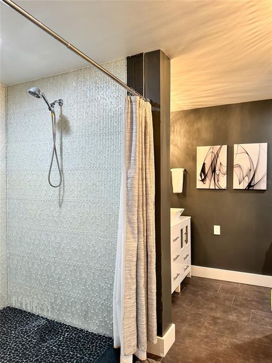 For Sale: $679,999 (4 beds, 3 baths, 1898 Square Feet)