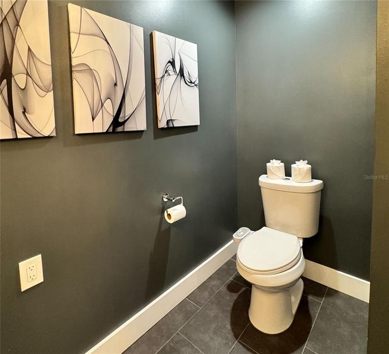 For Sale: $679,999 (4 beds, 3 baths, 1898 Square Feet)