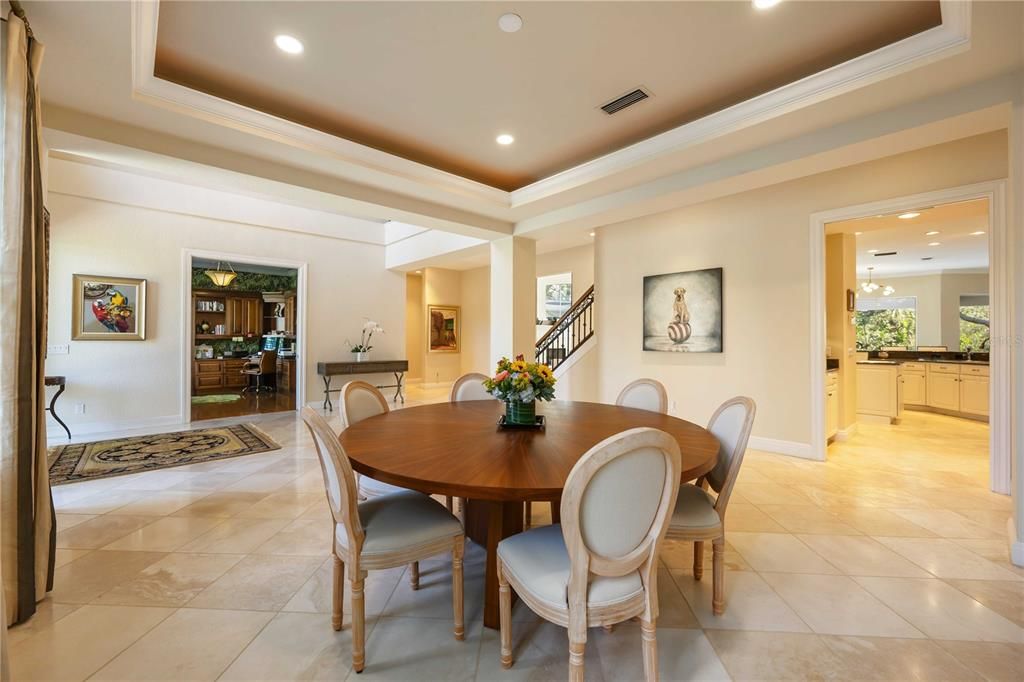 На продажу: $2,395,000 (5 спален, 5 ванн, 6001 Квадратных фут)