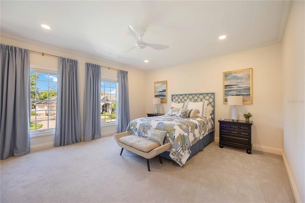 На продажу: $2,395,000 (5 спален, 5 ванн, 6001 Квадратных фут)