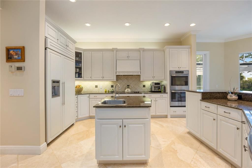 На продажу: $2,395,000 (5 спален, 5 ванн, 6001 Квадратных фут)