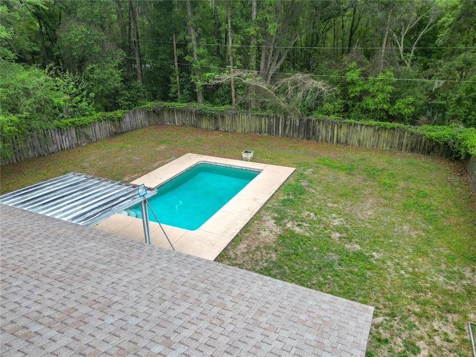 Active With Contract: $209,900 (3 beds, 1 baths, 1092 Square Feet)