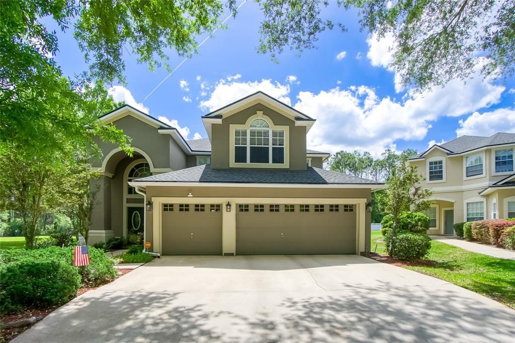 Recently Sold: $520,000 (5 beds, 2 baths, 2882 Square Feet)