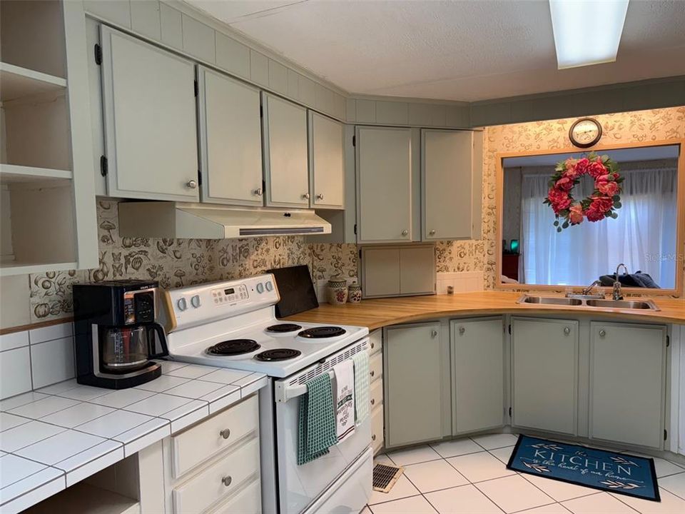 Activo con contrato: $175,000 (2 camas, 2 baños, 1248 Pies cuadrados)