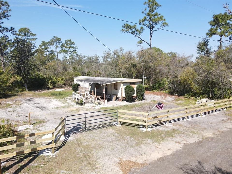 Recently Sold: $49,900 (2 beds, 1 baths, 672 Square Feet)