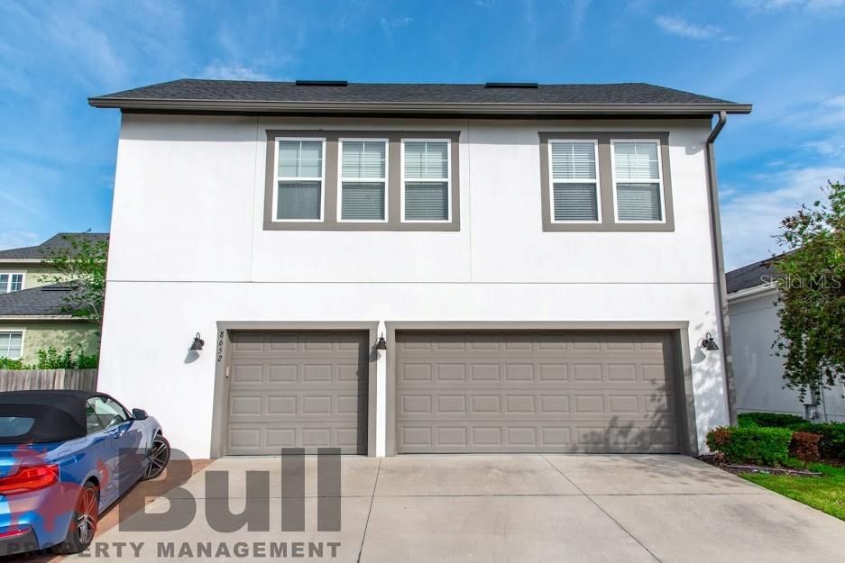 Recently Rented: $1,640 (1 beds, 1 baths, 900 Square Feet)