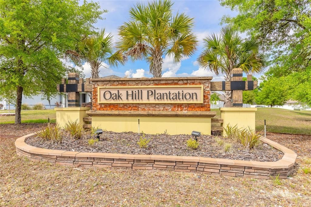 For Sale: $325,000 (3 beds, 2 baths, 1670 Square Feet)