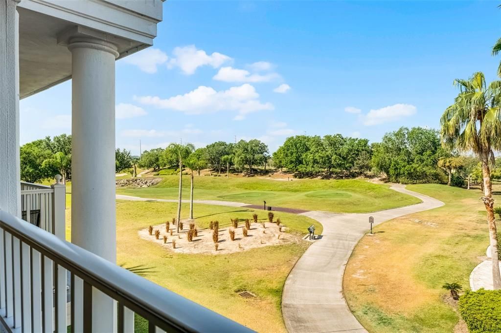 Active With Contract: $194,900 (1 beds, 1 baths, 823 Square Feet)