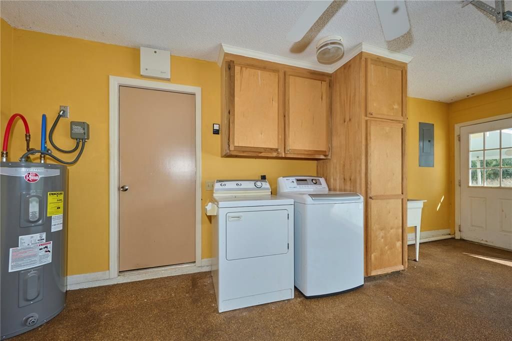 На продажу: $450,000 (2 спален, 2 ванн, 1634 Квадратных фут)