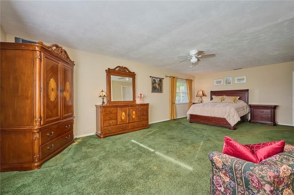 На продажу: $450,000 (2 спален, 2 ванн, 1634 Квадратных фут)