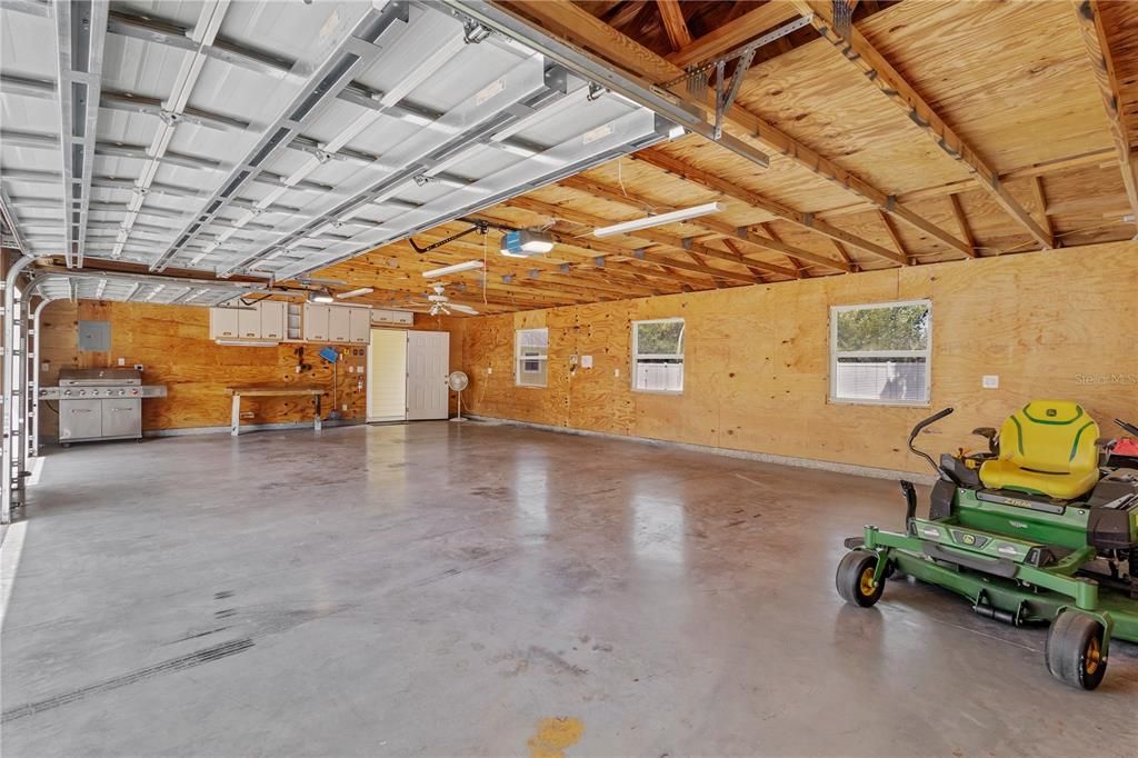 Active With Contract: $674,999 (4 beds, 2 baths, 2170 Square Feet)