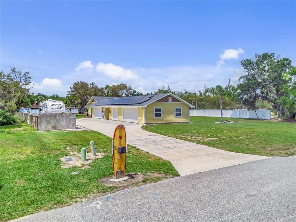 Active With Contract: $674,999 (4 beds, 2 baths, 2170 Square Feet)