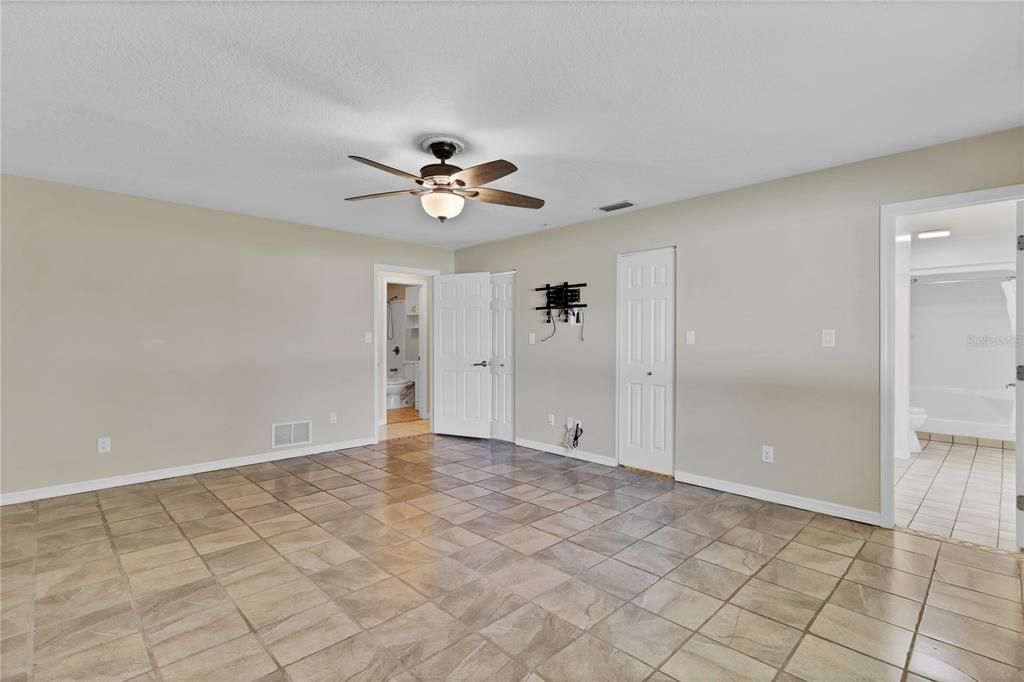 Active With Contract: $674,999 (4 beds, 2 baths, 2170 Square Feet)