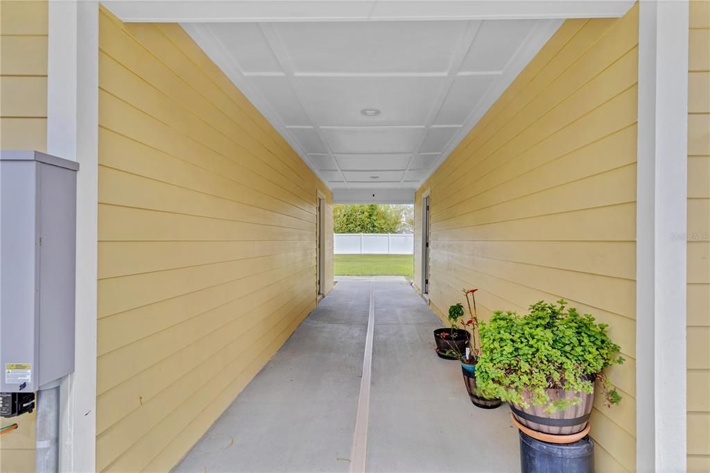 Active With Contract: $674,999 (4 beds, 2 baths, 2170 Square Feet)