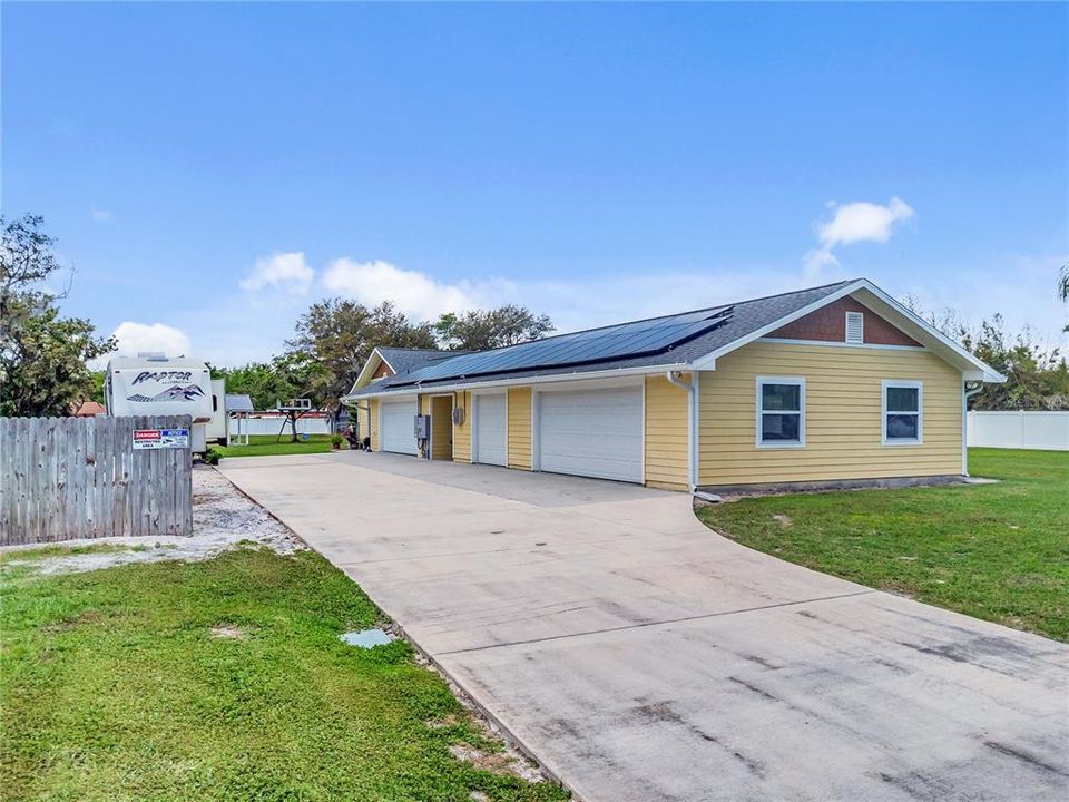 Active With Contract: $674,999 (4 beds, 2 baths, 2170 Square Feet)