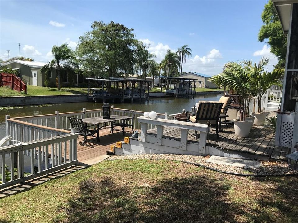 На продажу: $215,000 (2 спален, 2 ванн, 1222 Квадратных фут)