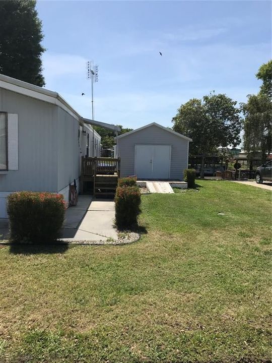 На продажу: $215,000 (2 спален, 2 ванн, 1222 Квадратных фут)