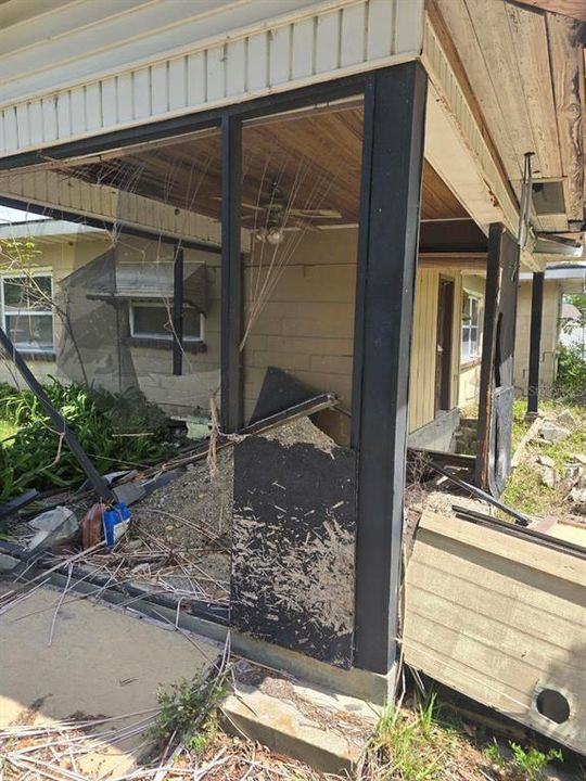 Под контрактом: $119,800 (2 спален, 1 ванн, 1353 Квадратных фут)