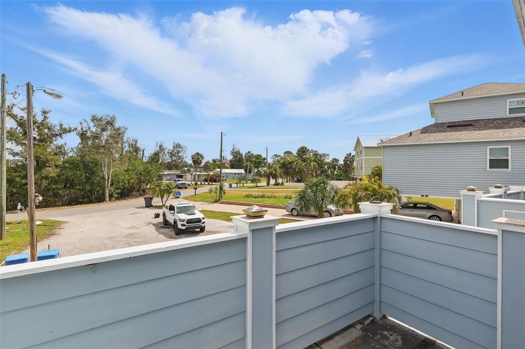 Под контрактом: $499,000 (4 спален, 4 ванн, 2577 Квадратных фут)