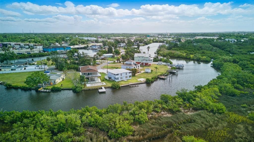 Под контрактом: $499,000 (4 спален, 4 ванн, 2577 Квадратных фут)