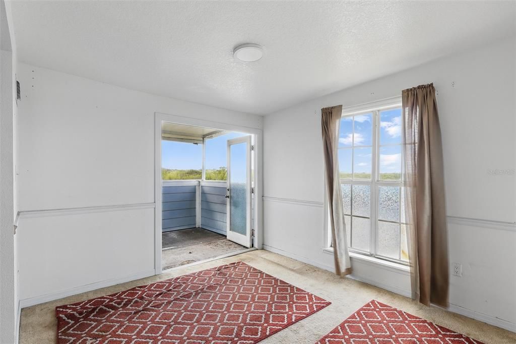 Под контрактом: $499,000 (4 спален, 4 ванн, 2577 Квадратных фут)