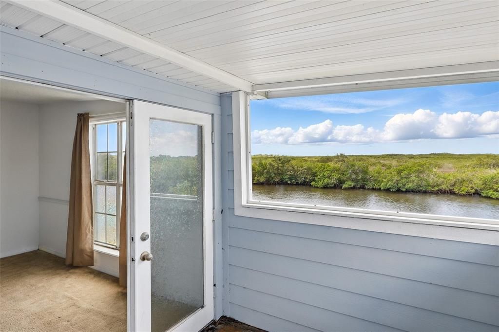 Под контрактом: $499,000 (4 спален, 4 ванн, 2577 Квадратных фут)