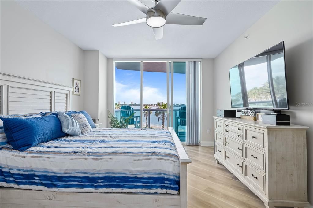 待售: $314,000 (2 贝兹, 2 浴室, 1689 平方英尺)