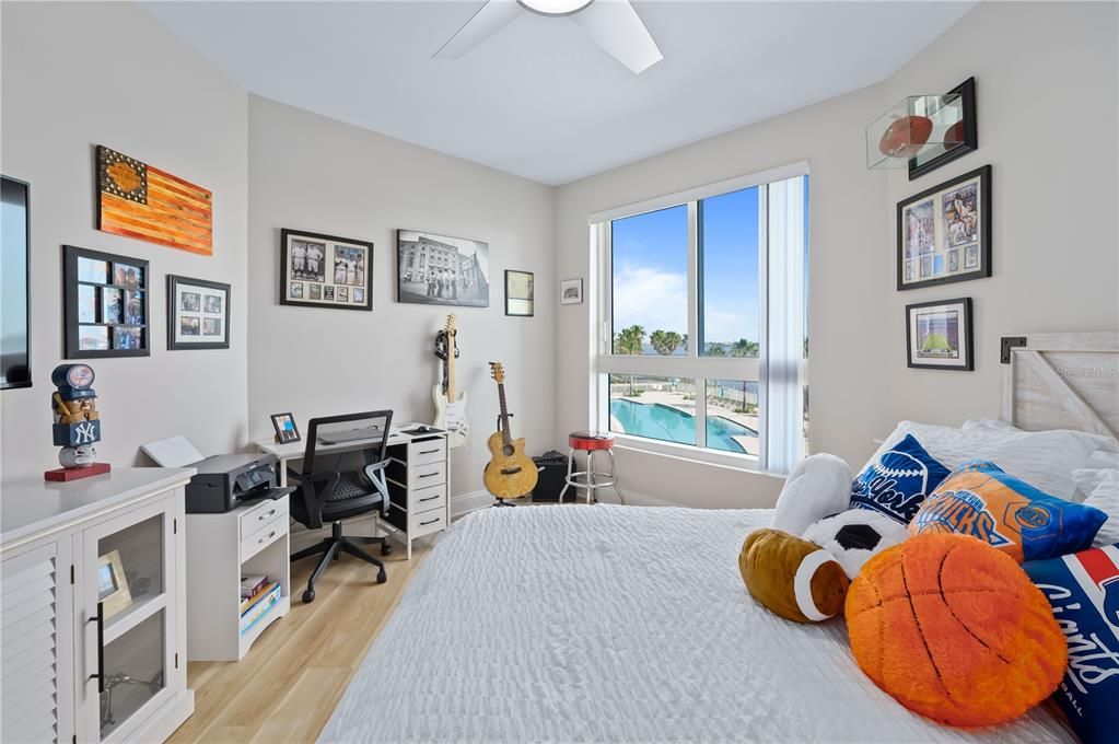 待售: $314,000 (2 贝兹, 2 浴室, 1689 平方英尺)