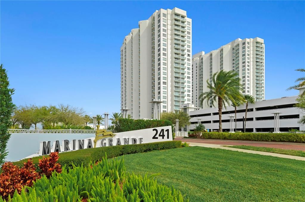 待售: $314,000 (2 贝兹, 2 浴室, 1689 平方英尺)