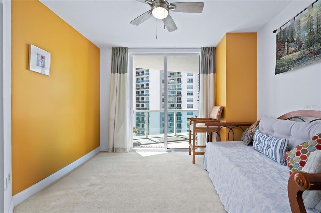 待售: $419,000 (3 贝兹, 3 浴室, 2079 平方英尺)