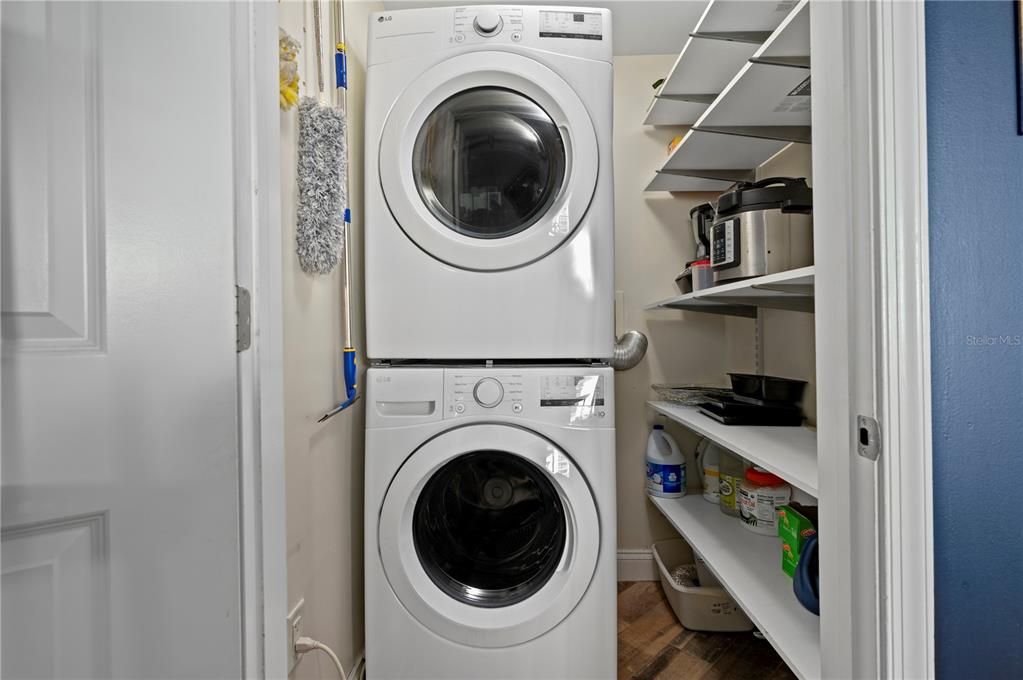 待售: $419,000 (3 贝兹, 3 浴室, 2079 平方英尺)