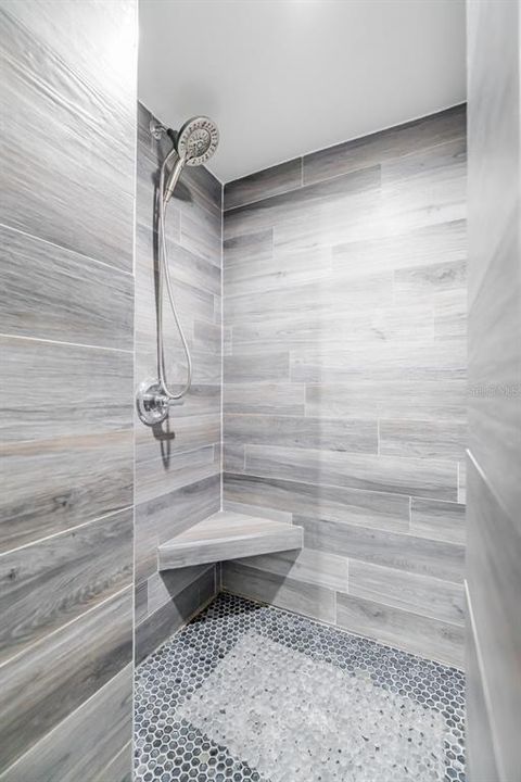 For Rent: $2,850 (2 beds, 2 baths, 1216 Square Feet)