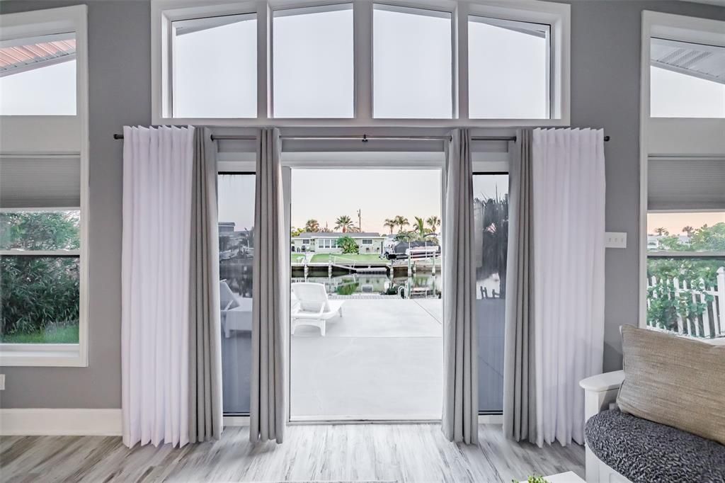 For Rent: $2,850 (2 beds, 2 baths, 1216 Square Feet)