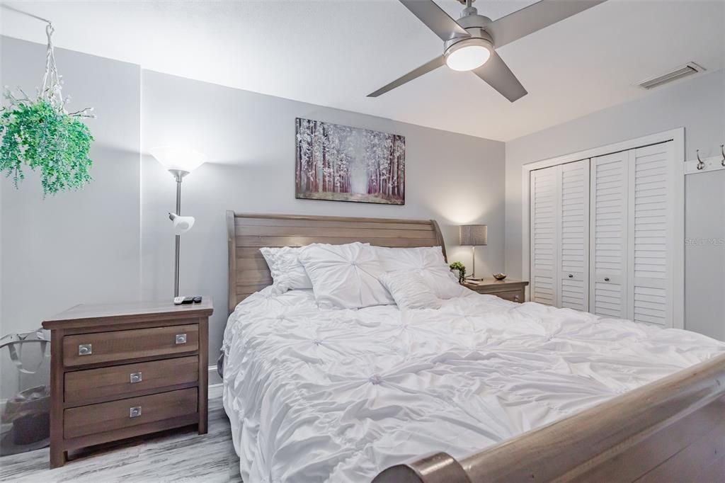 For Rent: $2,850 (2 beds, 2 baths, 1216 Square Feet)