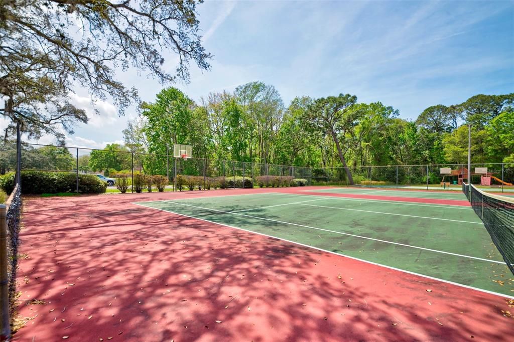 En Venta: $765,900 (4 camas, 3 baños, 3222 Pies cuadrados)