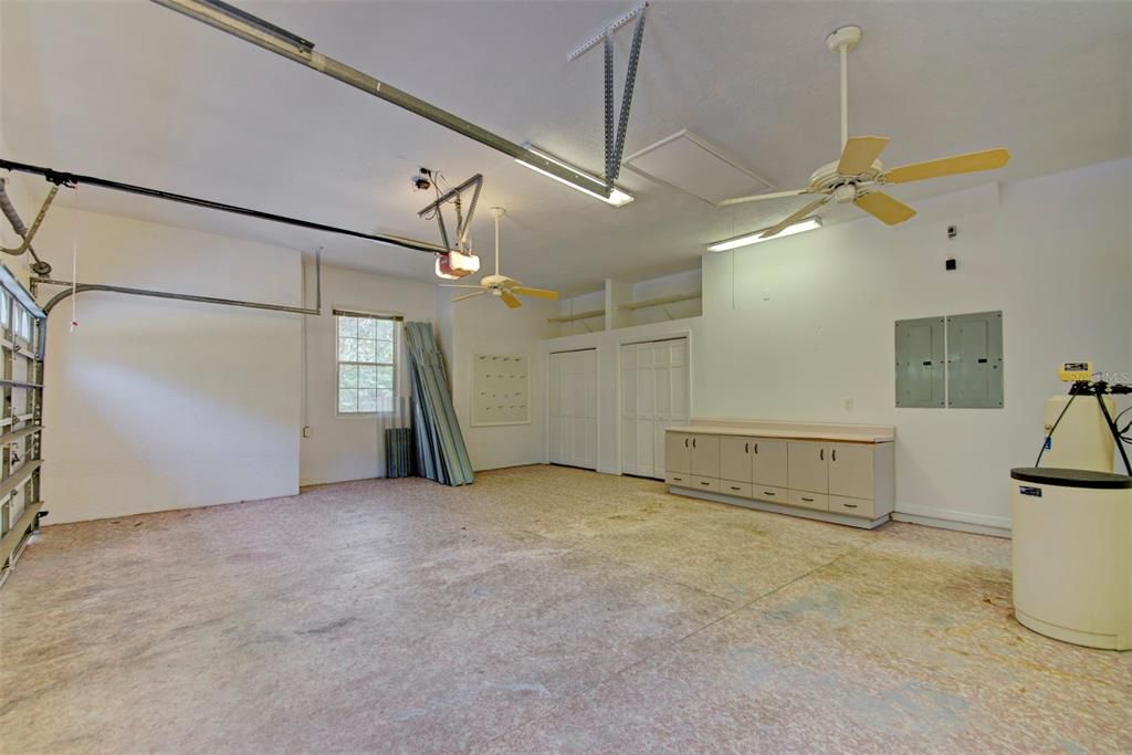 En Venta: $765,900 (4 camas, 3 baños, 3222 Pies cuadrados)