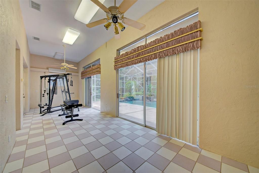 En Venta: $765,900 (4 camas, 3 baños, 3222 Pies cuadrados)