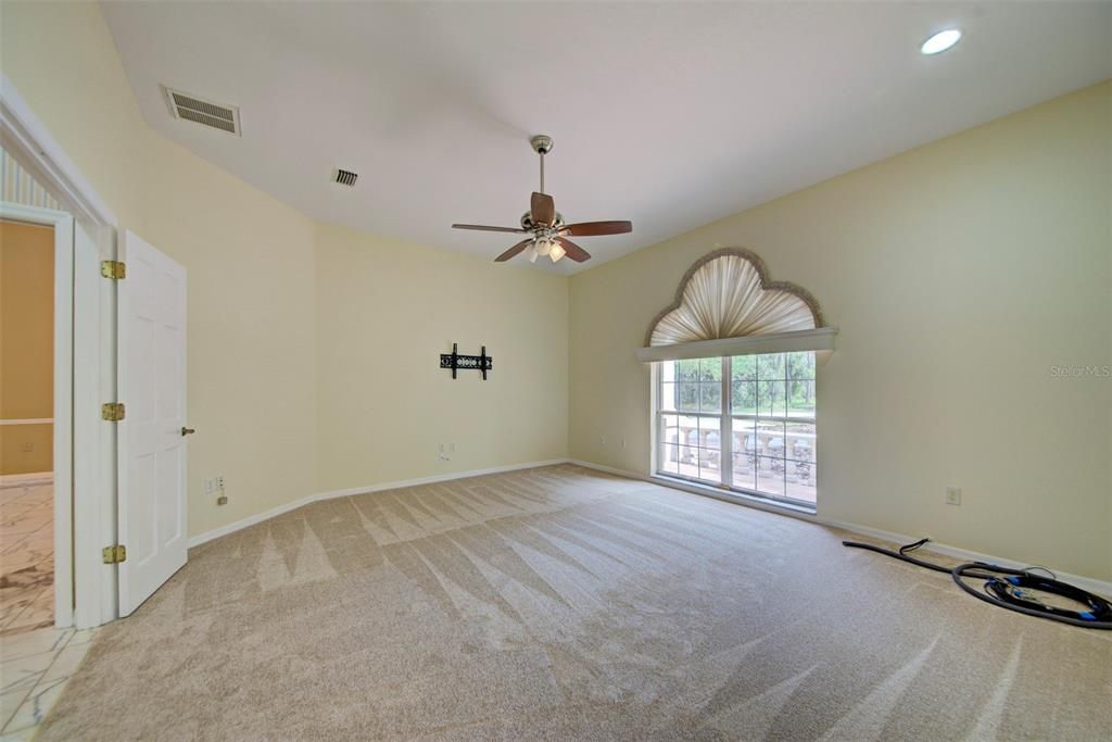 En Venta: $765,900 (4 camas, 3 baños, 3222 Pies cuadrados)