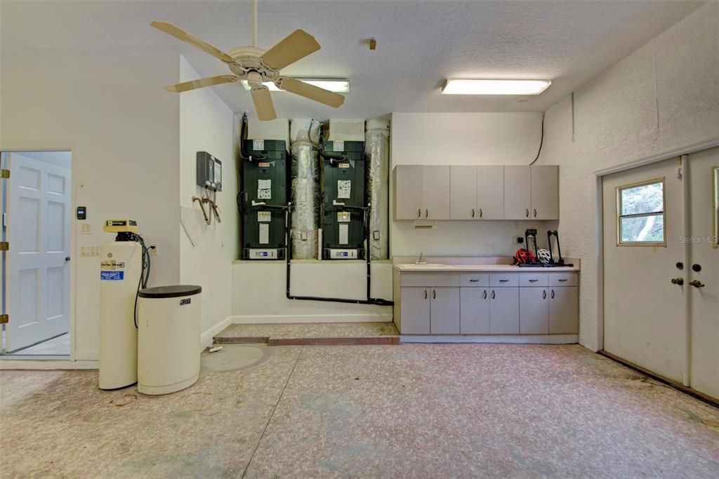 En Venta: $765,900 (4 camas, 3 baños, 3222 Pies cuadrados)