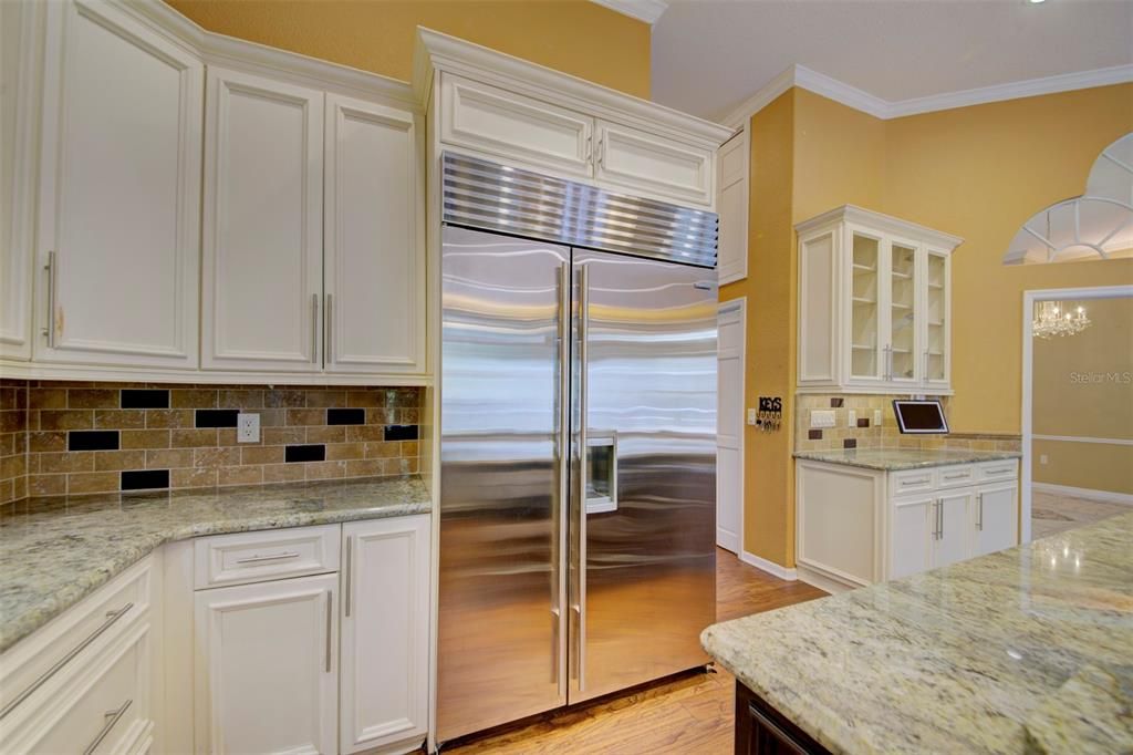 En Venta: $765,900 (4 camas, 3 baños, 3222 Pies cuadrados)