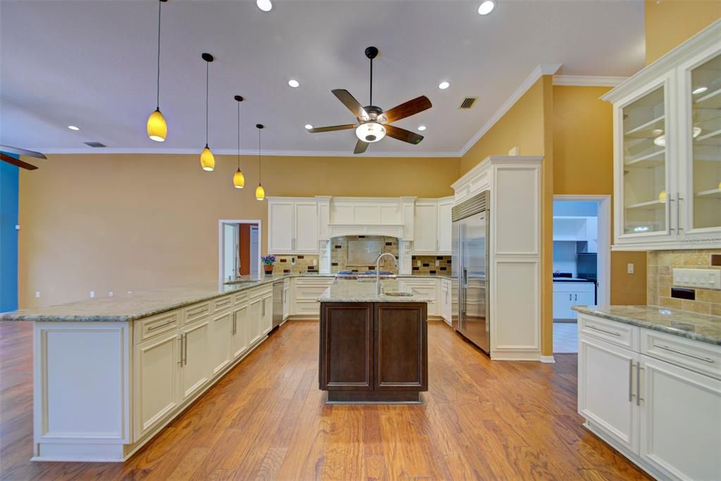 En Venta: $765,900 (4 camas, 3 baños, 3222 Pies cuadrados)