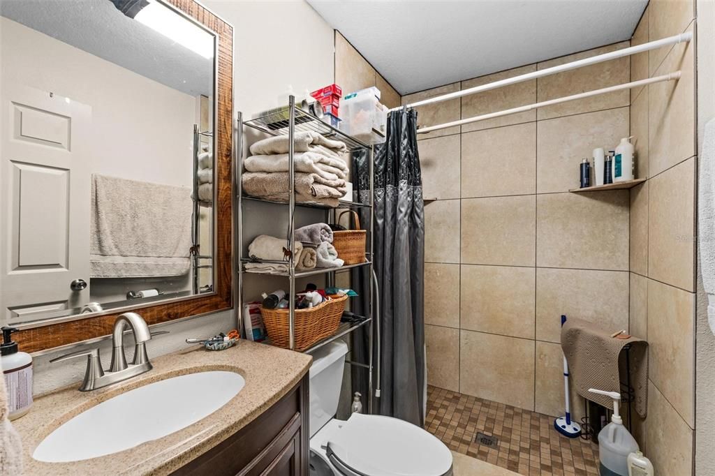 待售: $2,000,000 (62.02 acres)