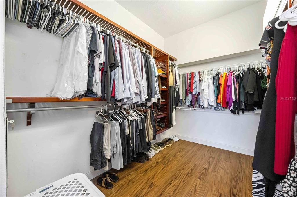 Active With Contract: $715,000 (4 beds, 3 baths, 2826 Square Feet)