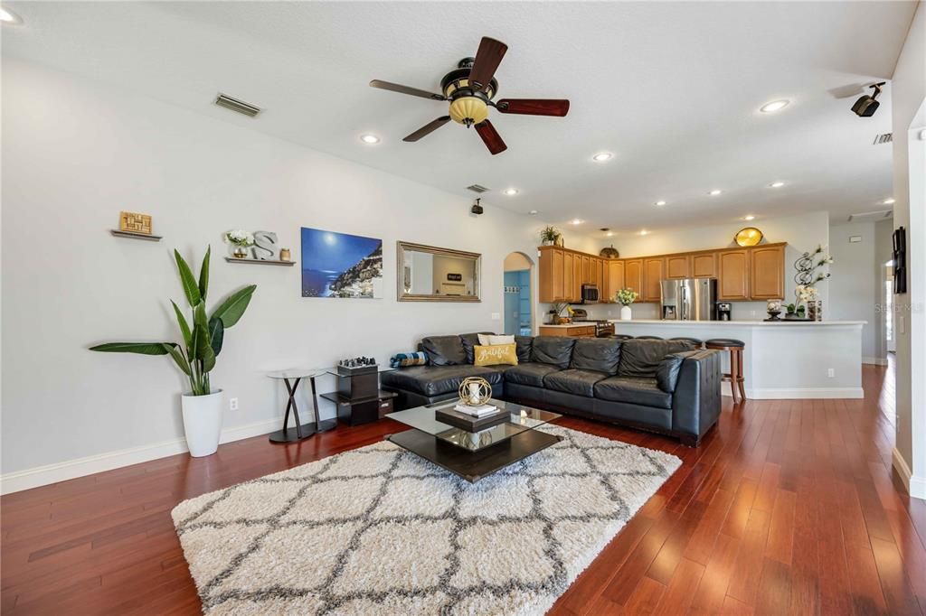 Active With Contract: $715,000 (4 beds, 3 baths, 2826 Square Feet)